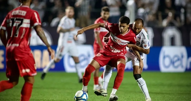 Cuộc chạm trán gay cấn giữa Operario PR vs CRB  